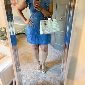 Micheal Kors Signature White and Cooper Large Crossbody Purse